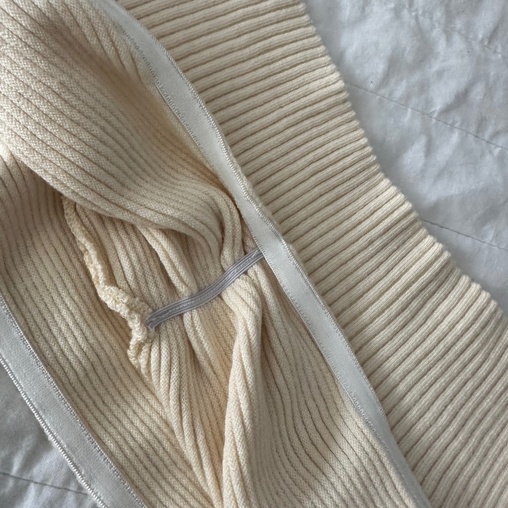 Cream Strapless Tube Top - Picture 4 of 4